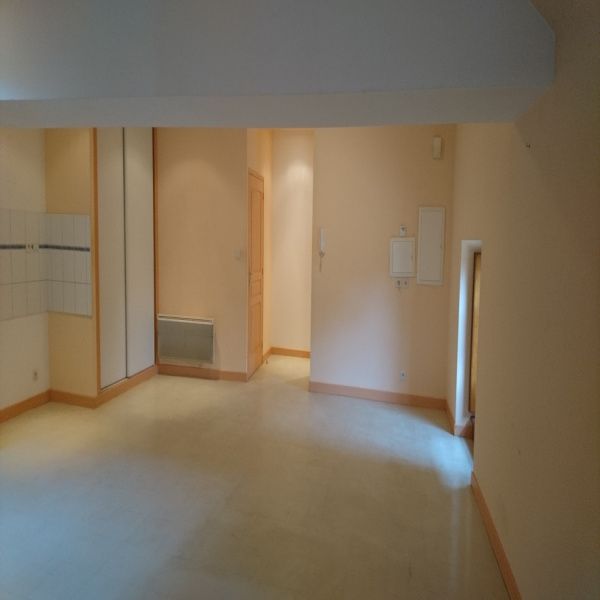 Offres de location Appartement Châtelaudren 22170